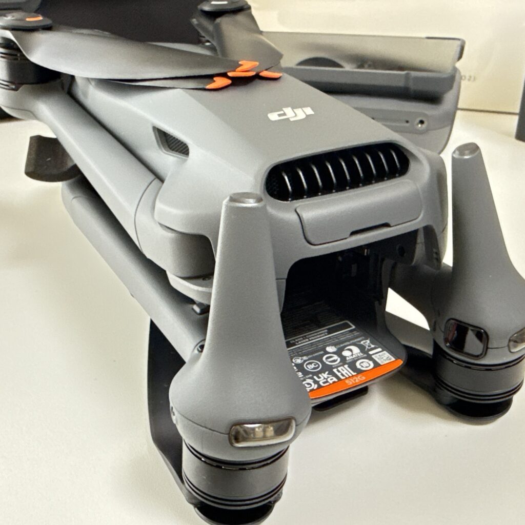 DJI Mavic 4 Pro-07