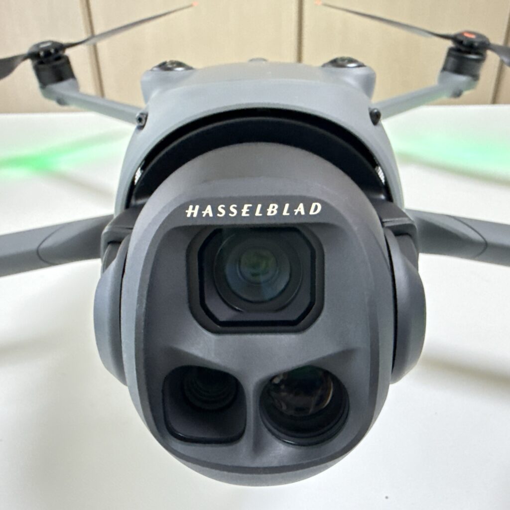 DJI Mavic 4 Pro-12